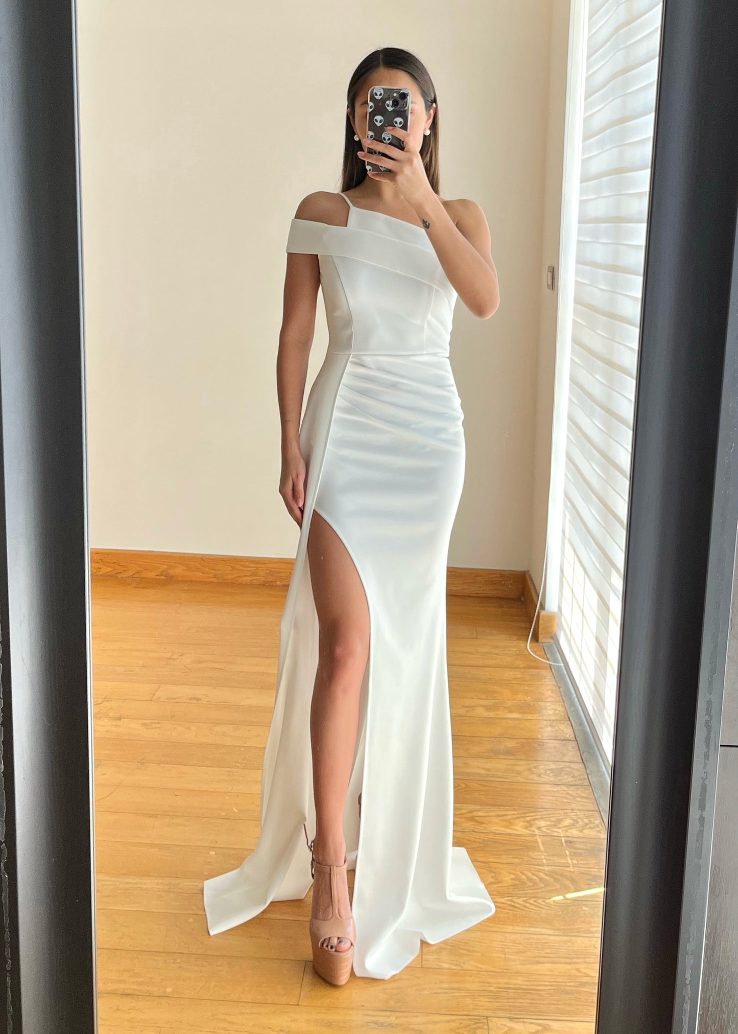Yen White Maxi Dress